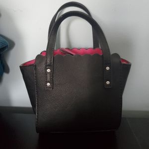 🆑️ Dressy pocket book